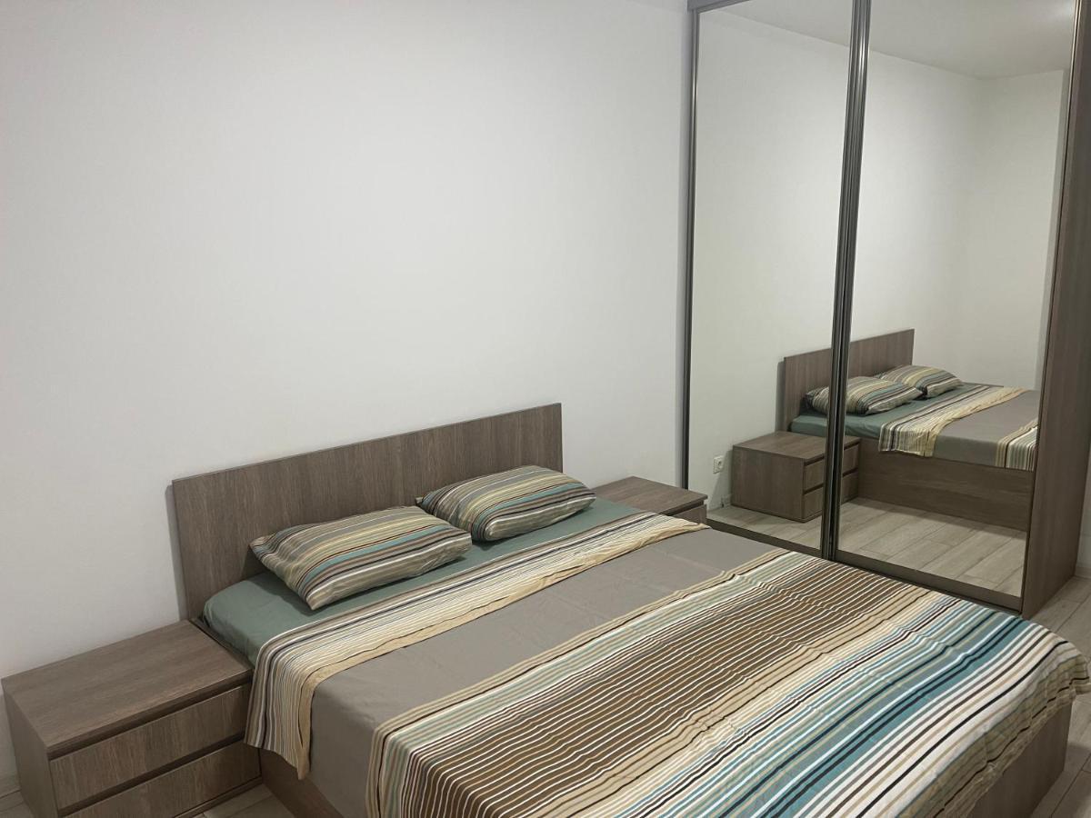 Moghioros Park Residence Apartment Bukarest Eksteriør billede